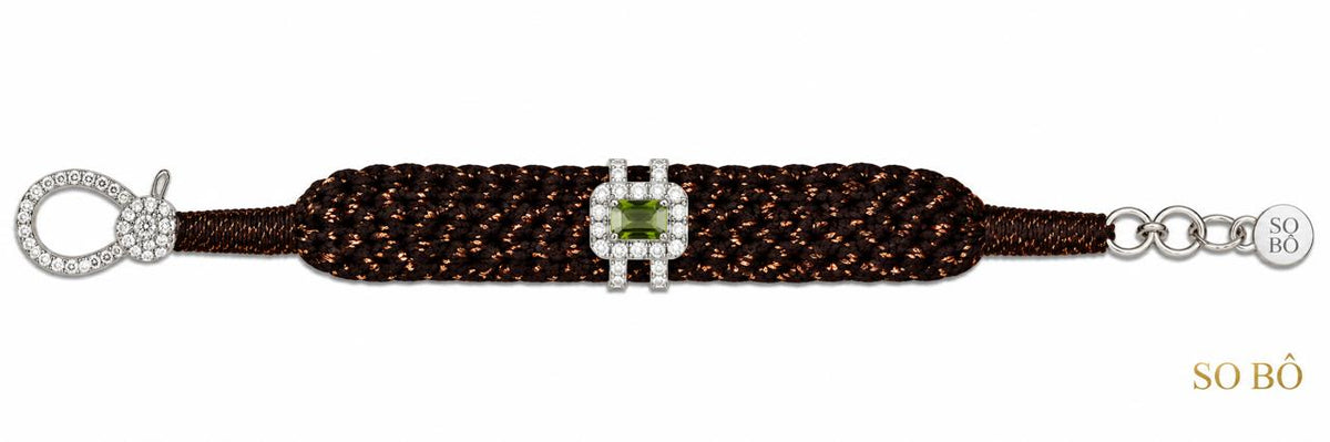Karolina Peridot Brown